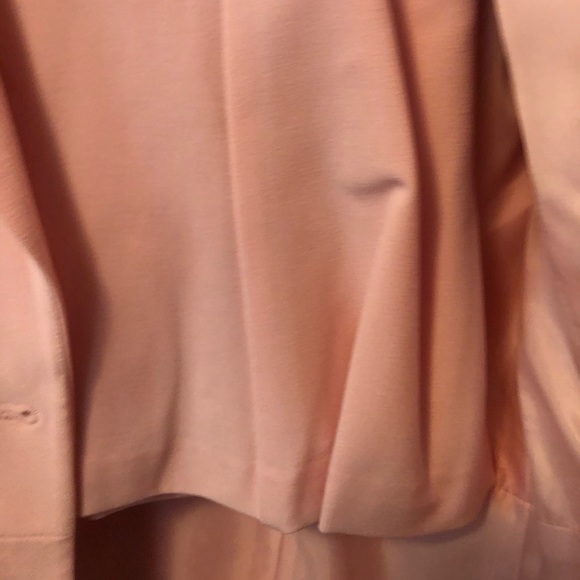 Dress Suit w/Skirt, Elegantly lined, Pink, Size 18 - Picture 5 of 16